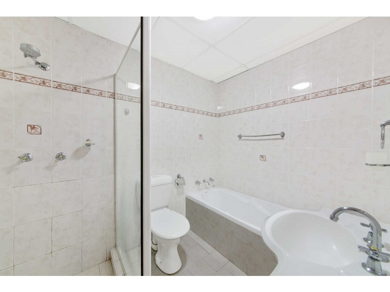 6/38 Sherwood Road, Merrylands NSW 2160