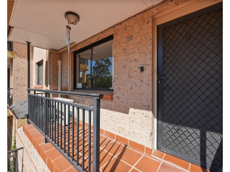 9/43-47 Newman Street, Merrylands NSW 2160