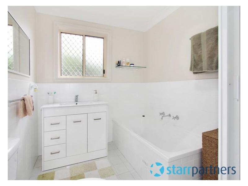 2/89 Burnett Street, Merrylands NSW 2160