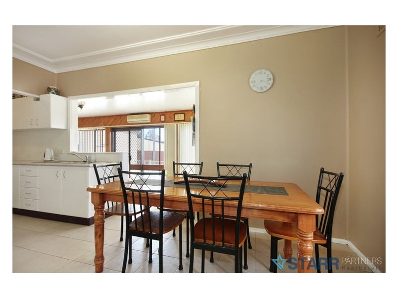 12 Robyn Street, Woodpark NSW 2164