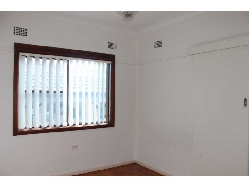 52 ROWLEY ROAD, Guildford NSW 2161