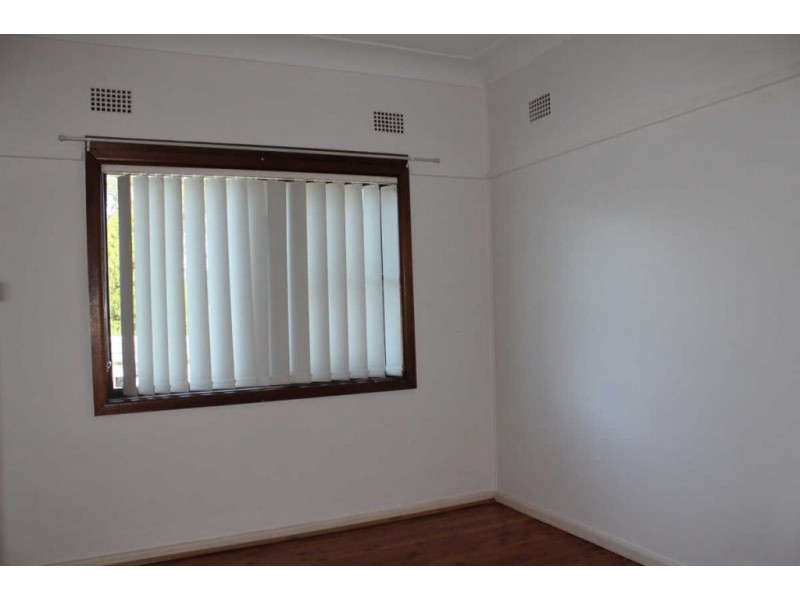 52 ROWLEY ROAD, Guildford NSW 2161