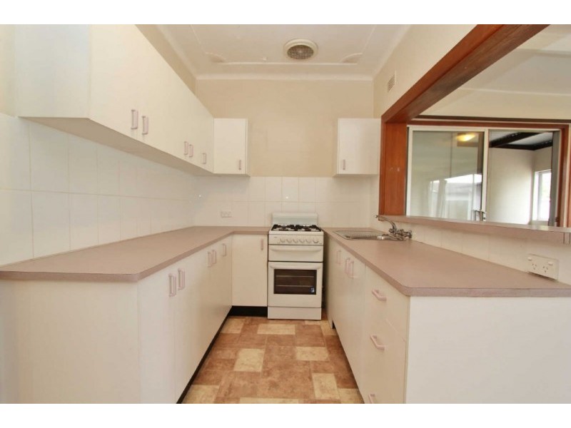 06 MARK STREET, Merrylands NSW 2160