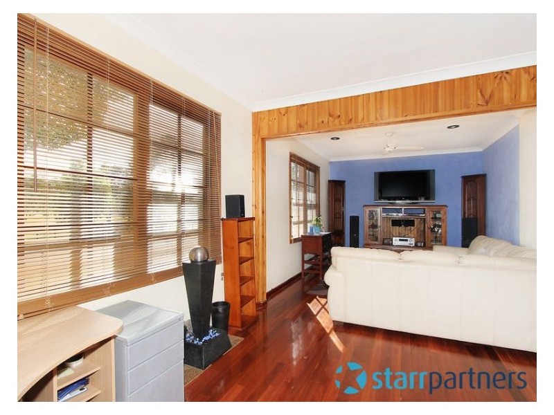 18 Hinkler Street, Smithfield NSW 2164