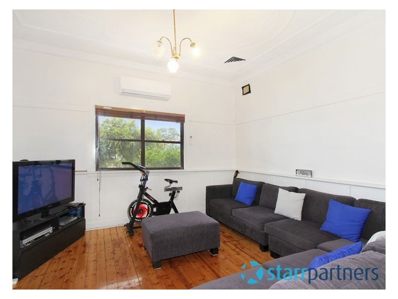 2 Nowra Street, Merrylands NSW 2160