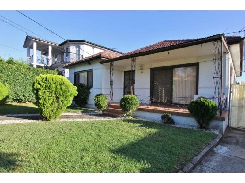 49 MOUNTFORD AVENUE, Guildford NSW 2161