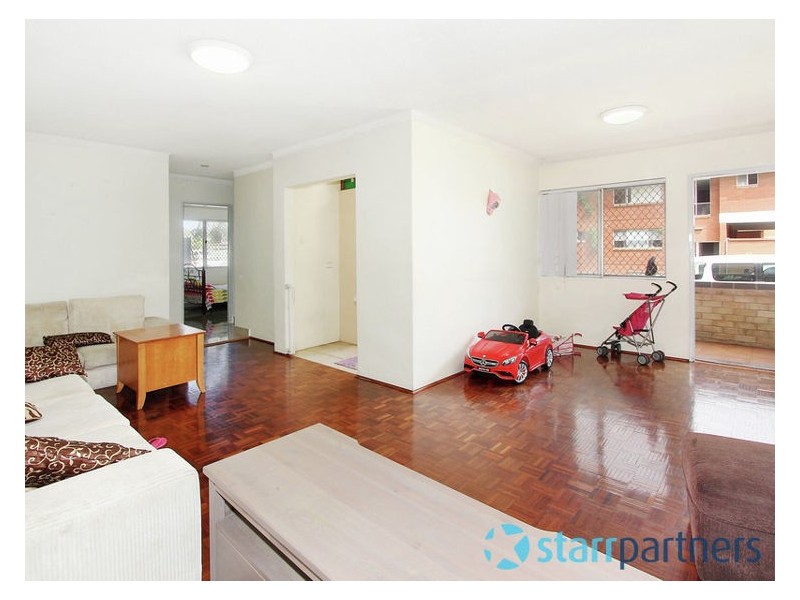 2/61 St Ann Street, Merrylands NSW 2160