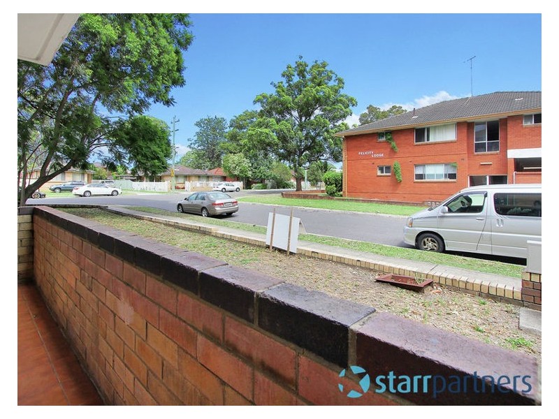 2/61 St Ann Street, Merrylands NSW 2160