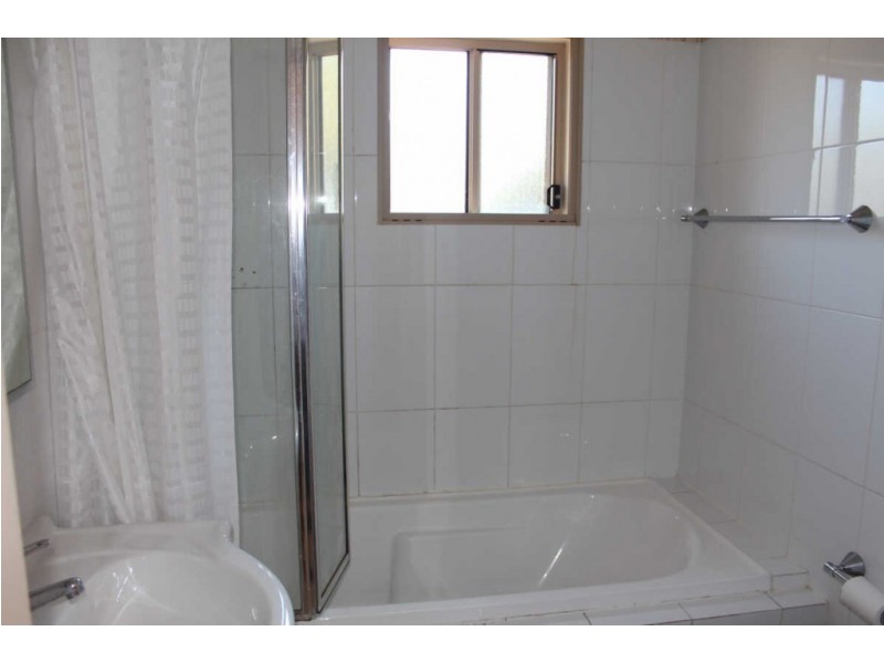 4A HOLDSWORTH STREET, Merrylands NSW 2160