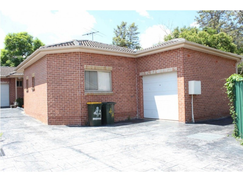 4A HOLDSWORTH STREET, Merrylands NSW 2160