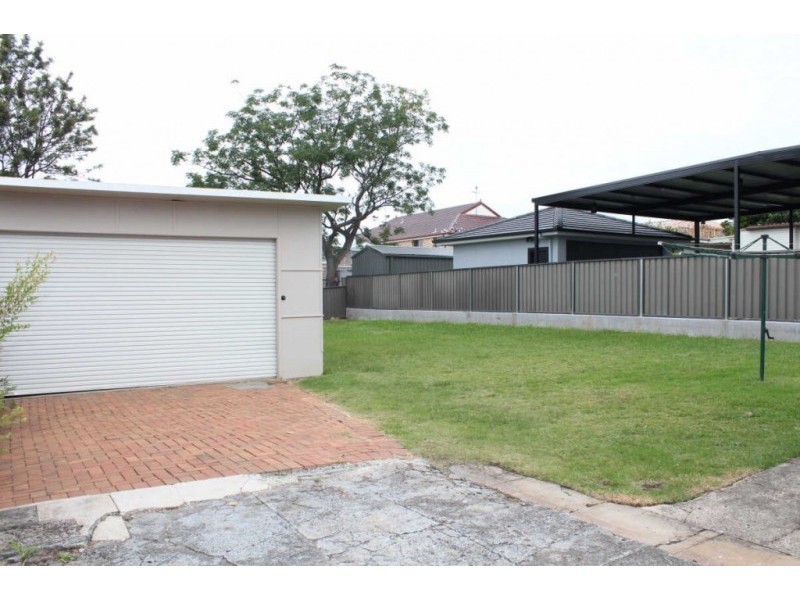 4 BELMONT STREET, Merrylands NSW 2160