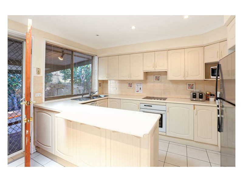 5 Hyacinth Street, Greystanes NSW 2145