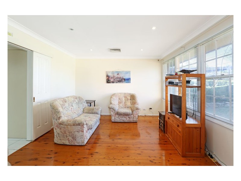 5 Hyacinth Street, Greystanes NSW 2145