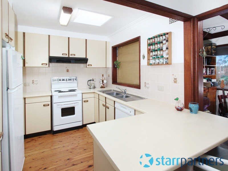 10 APSLEY STREET, Guildford NSW 2161