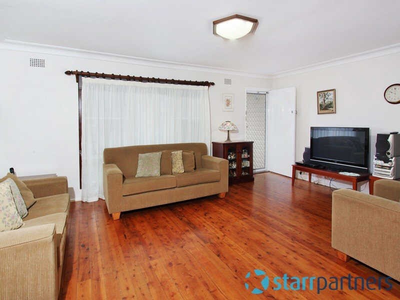 10 APSLEY STREET, Guildford NSW 2161