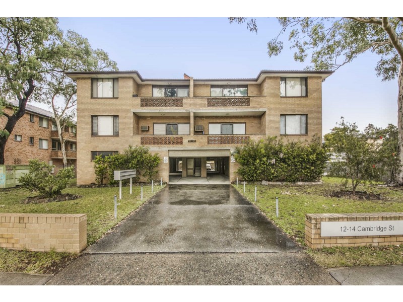 10/12 Cambridge Street, Merrylands NSW 2160