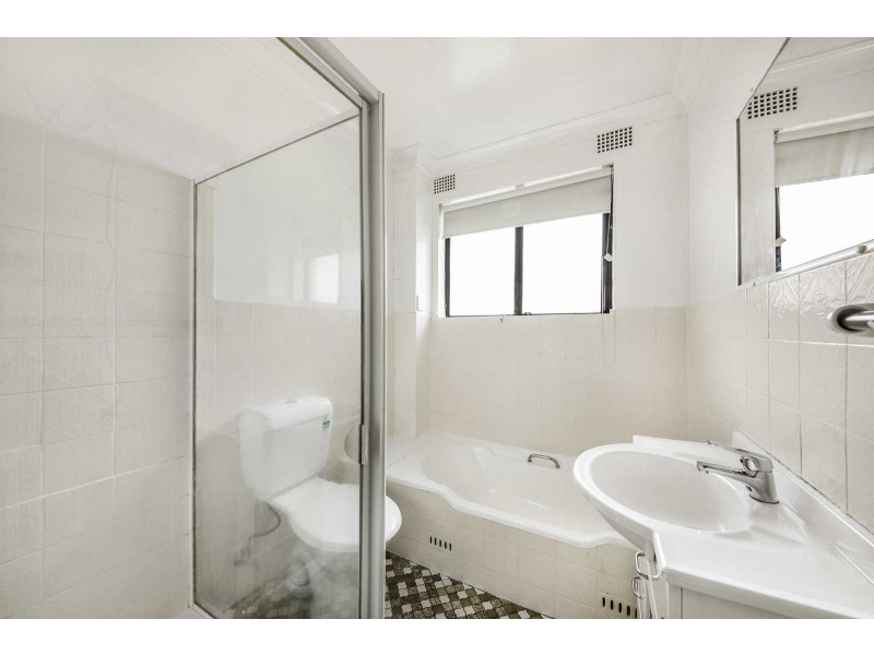 10/12 Cambridge Street, Merrylands NSW 2160