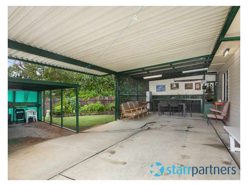 2 Robyn Street, Woodpark NSW 2164