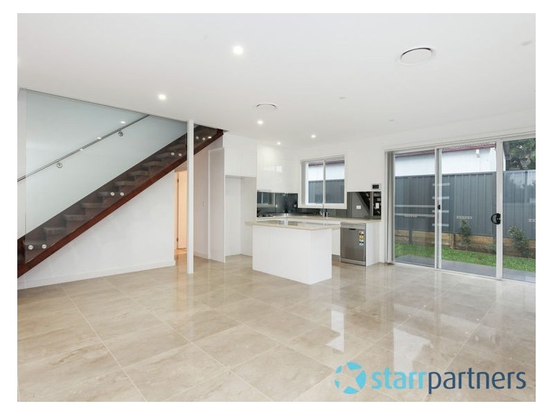 2A Gloucester Avenue, Merrylands NSW 2160