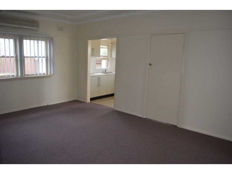 01 SPRINGFIELD STREET, Guildford NSW 2161