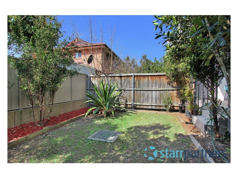 8/21-27 Cross Street, Guildford NSW 2161