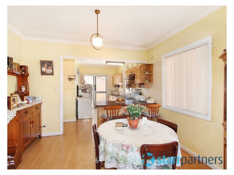 8 Jersey Road, South Wentworthville NSW 2145