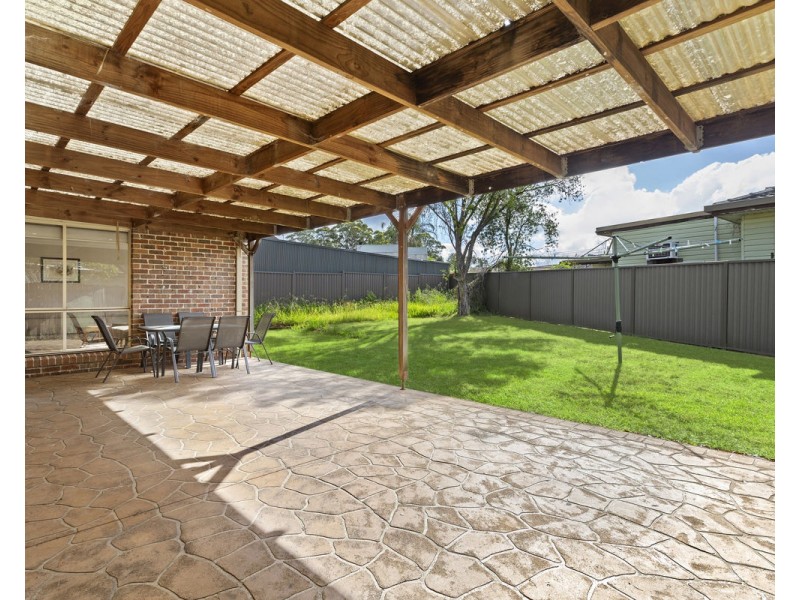 48 Warren Road, Woodpark NSW 2164