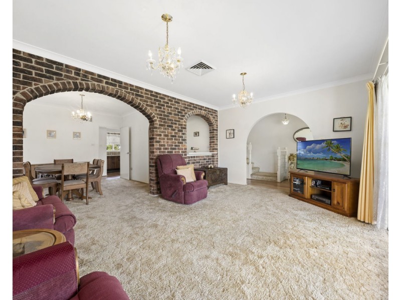 11 Cameron Court, Merrylands NSW 2160