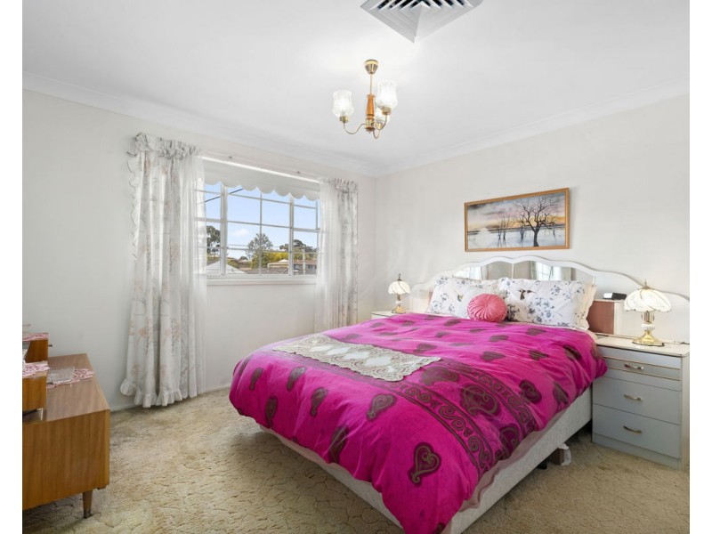 11 Cameron Court, Merrylands NSW 2160