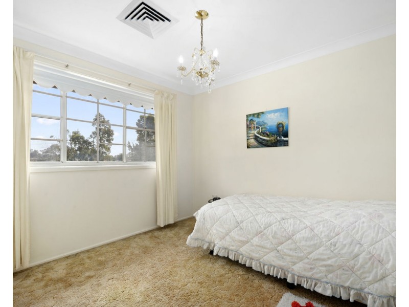 11 Cameron Court, Merrylands NSW 2160