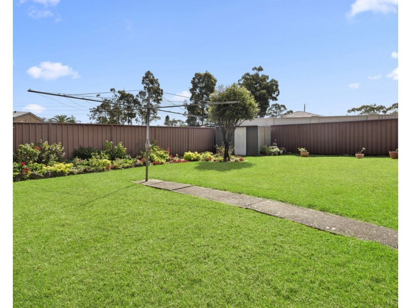 11 Cameron Court, Merrylands NSW 2160