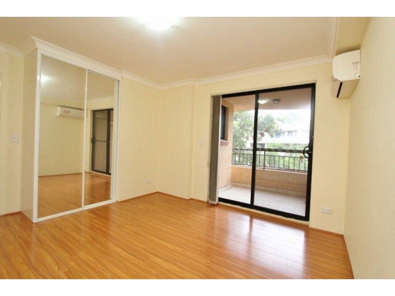 13/4-8 BURFORD STREET, Merrylands NSW 2160