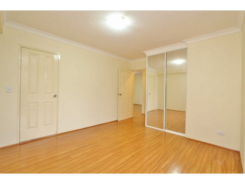 13/4-8 BURFORD STREET, Merrylands NSW 2160