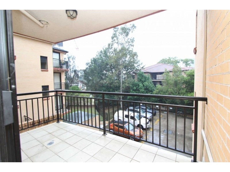 13/4-8 BURFORD STREET, Merrylands NSW 2160