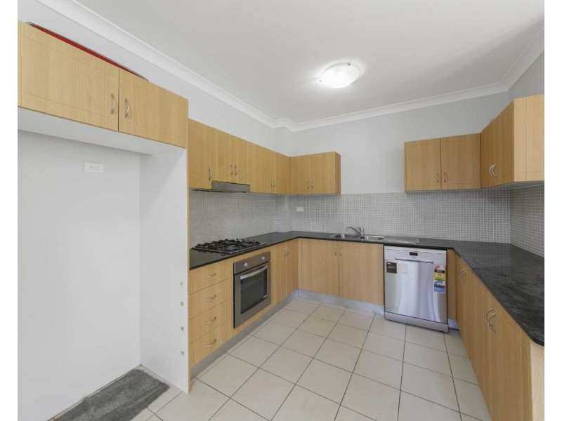 5/10-12 Reid Av, Westmead NSW 2145