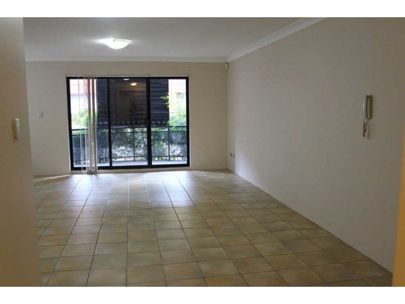 03/290 MERRYLANDS RD, Merrylands NSW 2160