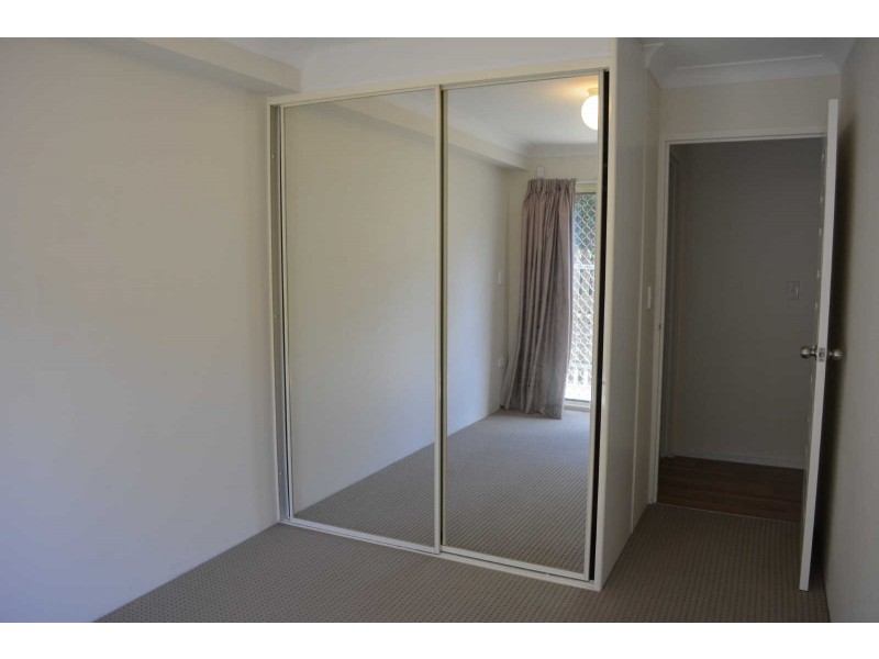 2/439 Guildford Rd, Guildford NSW 2161