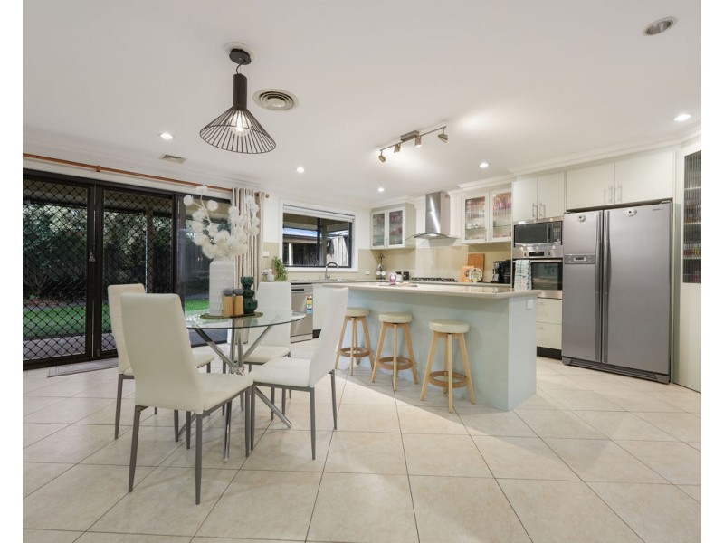 17 Bishop Avenue, Pemulwuy NSW 2145