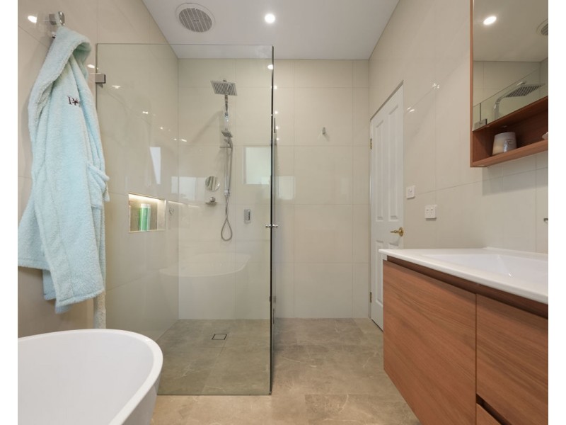 17 Bishop Avenue, Pemulwuy NSW 2145