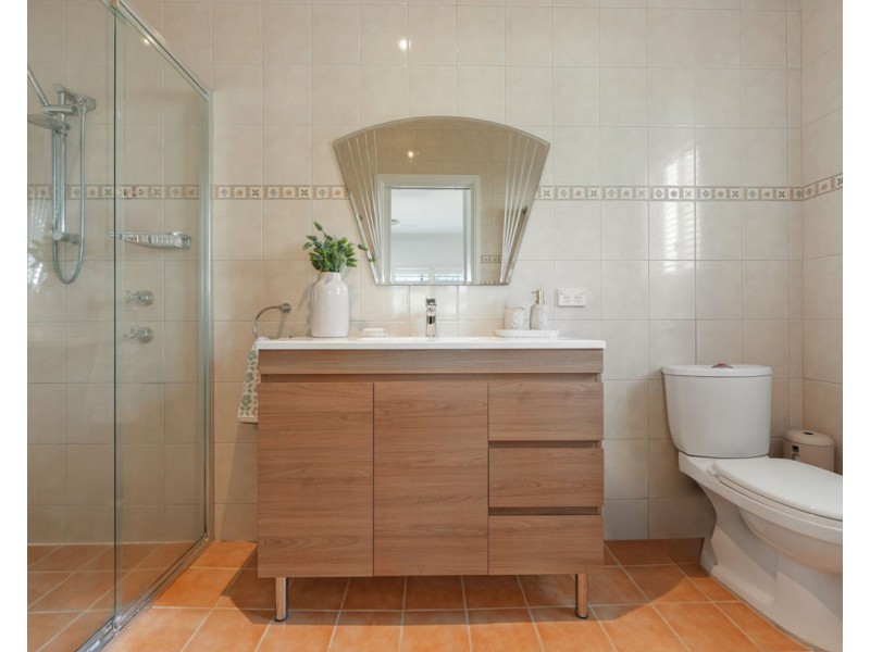 17 Bishop Avenue, Pemulwuy NSW 2145