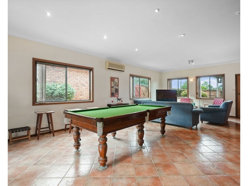 6 Craigelea Street, Guildford NSW 2161