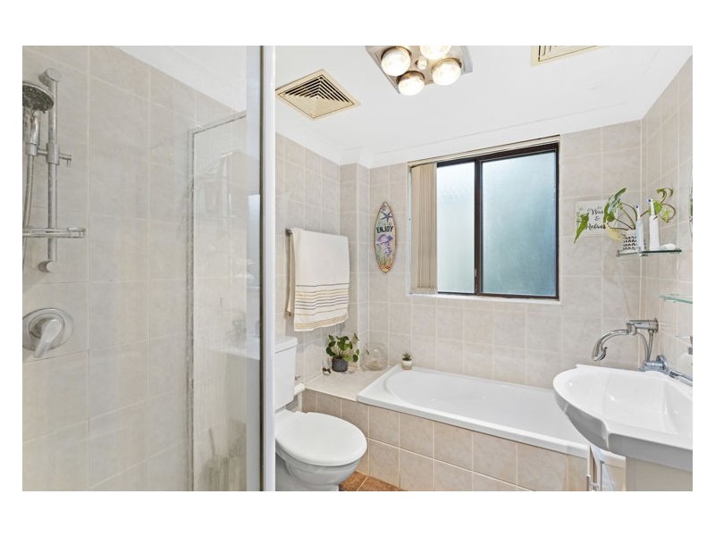 2/45-47 Calliope Street, Guildford NSW 2161