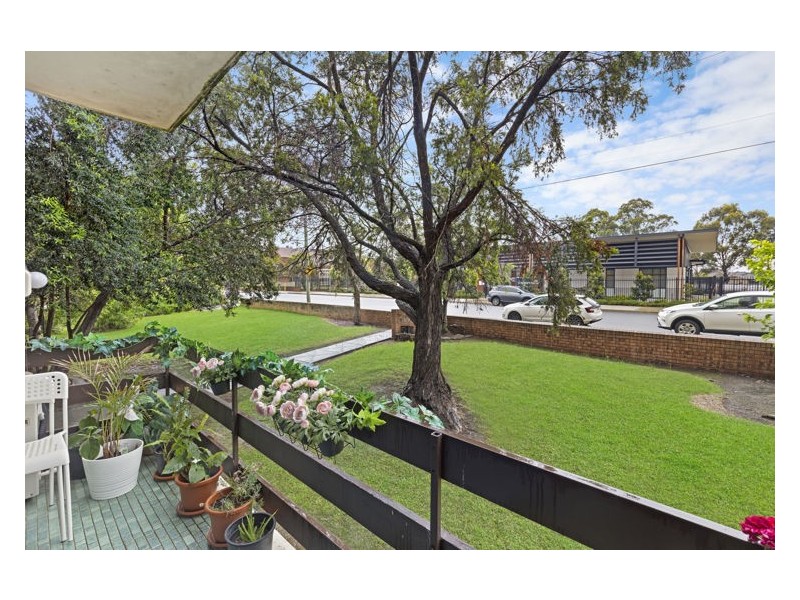 2/45-47 Calliope Street, Guildford NSW 2161