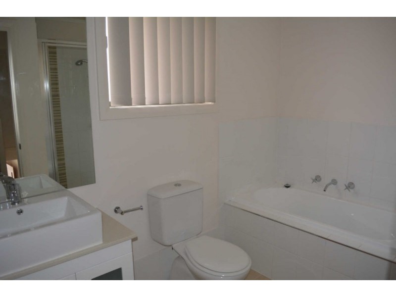 1 BRANNIGAN STREET, Ropes Crossing NSW 2760