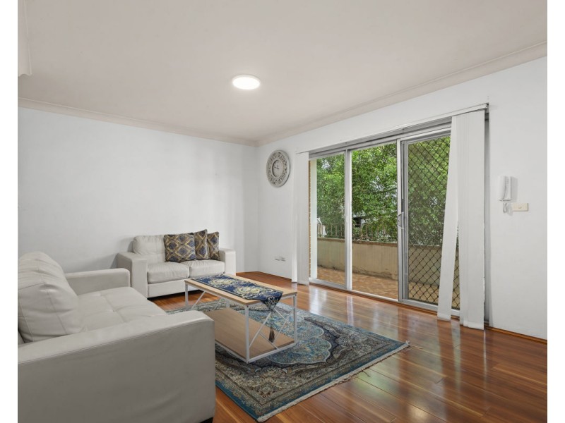 10/22-24 Neil Street, Merrylands NSW 2160