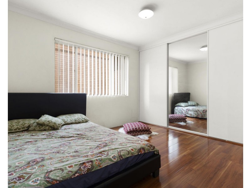 10/22-24 Neil Street, Merrylands NSW 2160