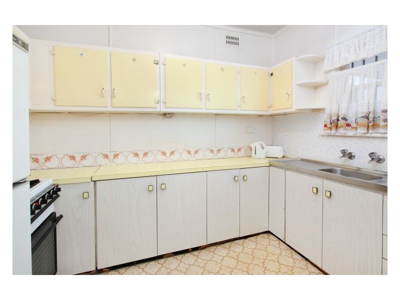 9 Little Road, Bankstown NSW 2200