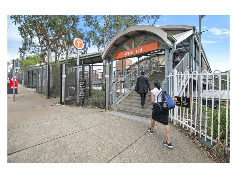 1/43a Grand Avenue, Westmead NSW 2145