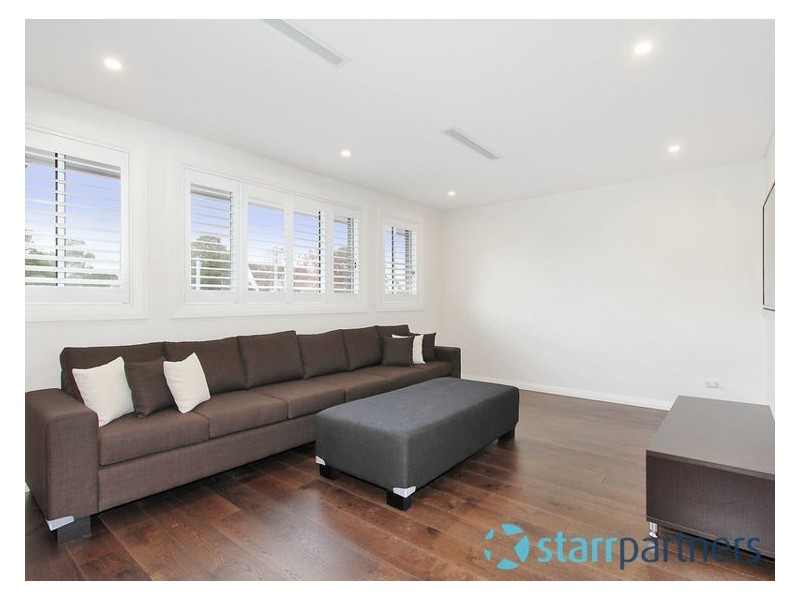 9 Johnstone Street, Guildford NSW 2161