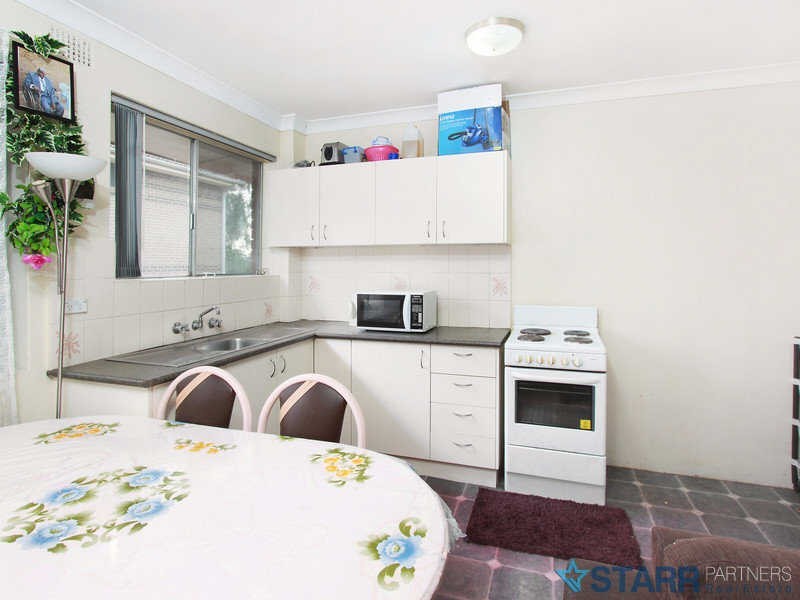 03/15 OXFORD STREET, Merrylands NSW 2160